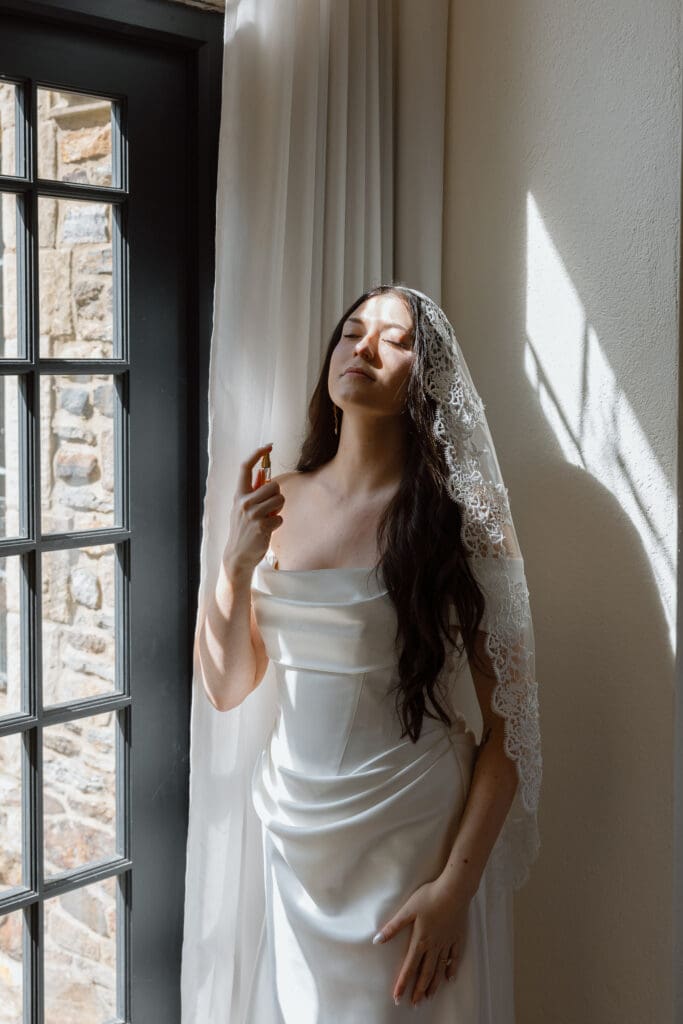 Bride portrait in natural window light at Parque
